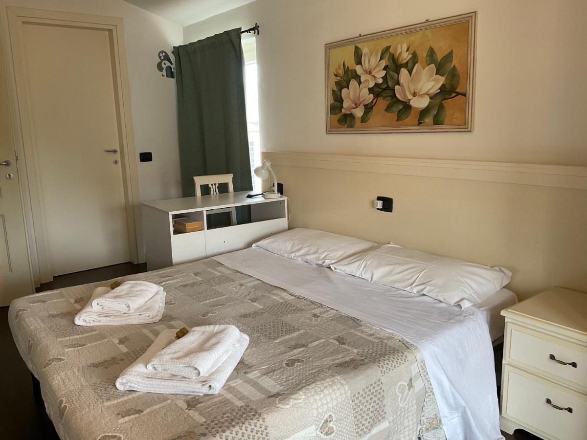 Villa Indipendente A Pochi Passi Dal Lago San Felice del Benaco Dış mekan fotoğraf
