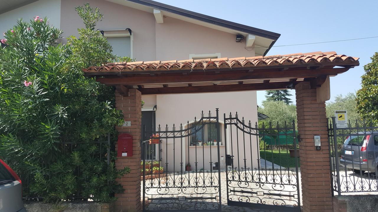 Villa Indipendente A Pochi Passi Dal Lago San Felice del Benaco Dış mekan fotoğraf